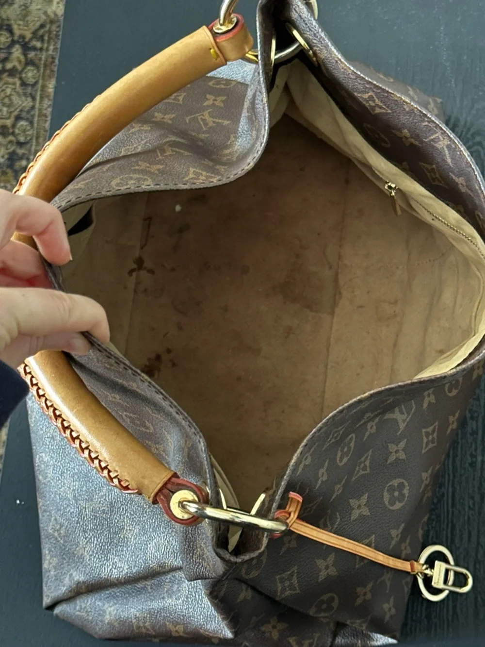 Louis Vuitton Artsy MM Monogram Hobo Bag Date Code FL0123 - Picture 5 of 13
